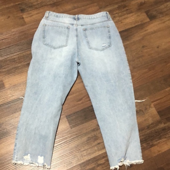 Vanilla Star raw with holes jeans - Picture 7 of 14